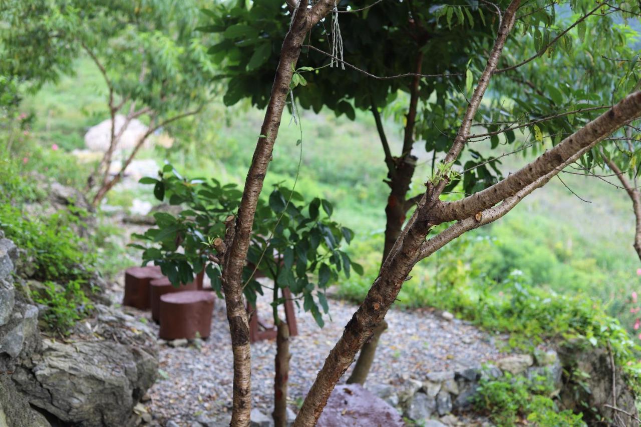 Ferienwohnung Moc Chau Peachy Garden Exterior foto