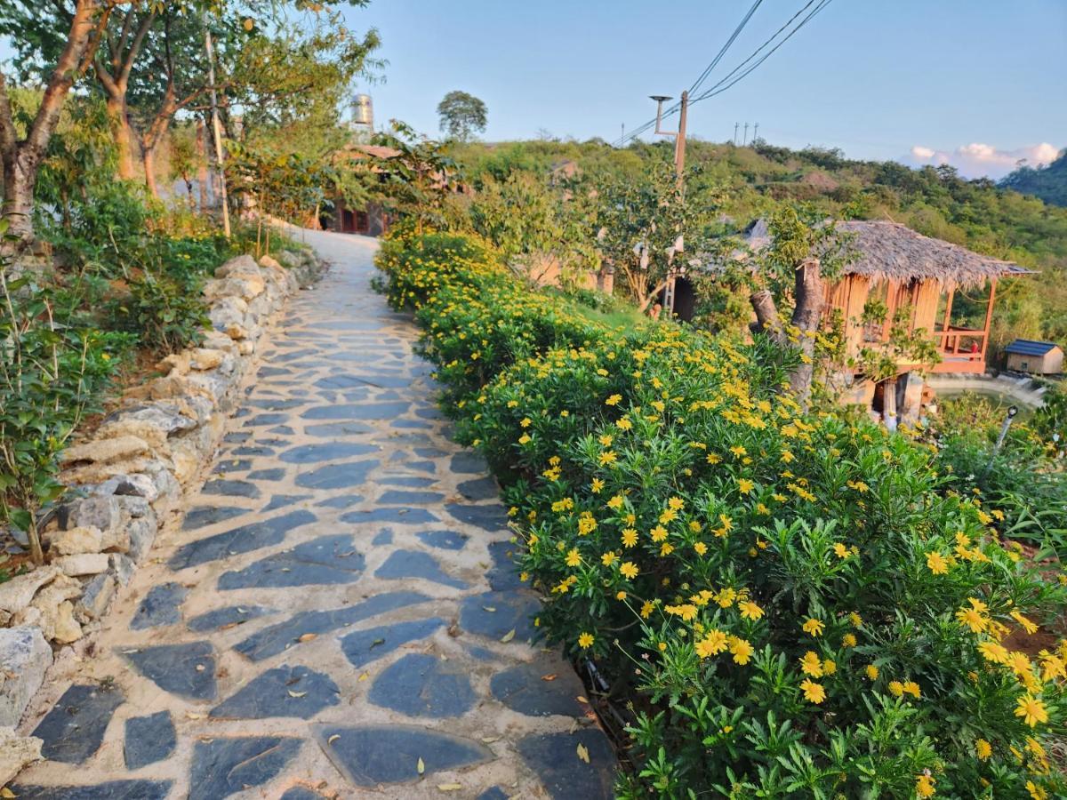 Ferienwohnung Moc Chau Peachy Garden Exterior foto